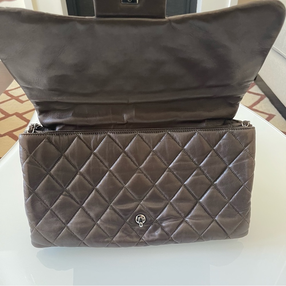 Authentic CHANEL Lambskin Double Chain Single Flap Maxi Size Handbag - Picture 6 of 16